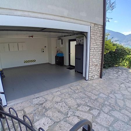 Villa Mimosa-Con Piscina E Vista Lago Brenzone sul Garda Exterior foto
