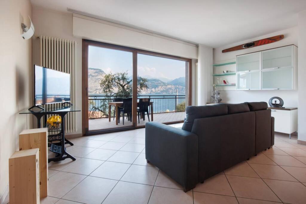 Villa Mimosa-Con Piscina E Vista Lago Brenzone sul Garda Exterior foto