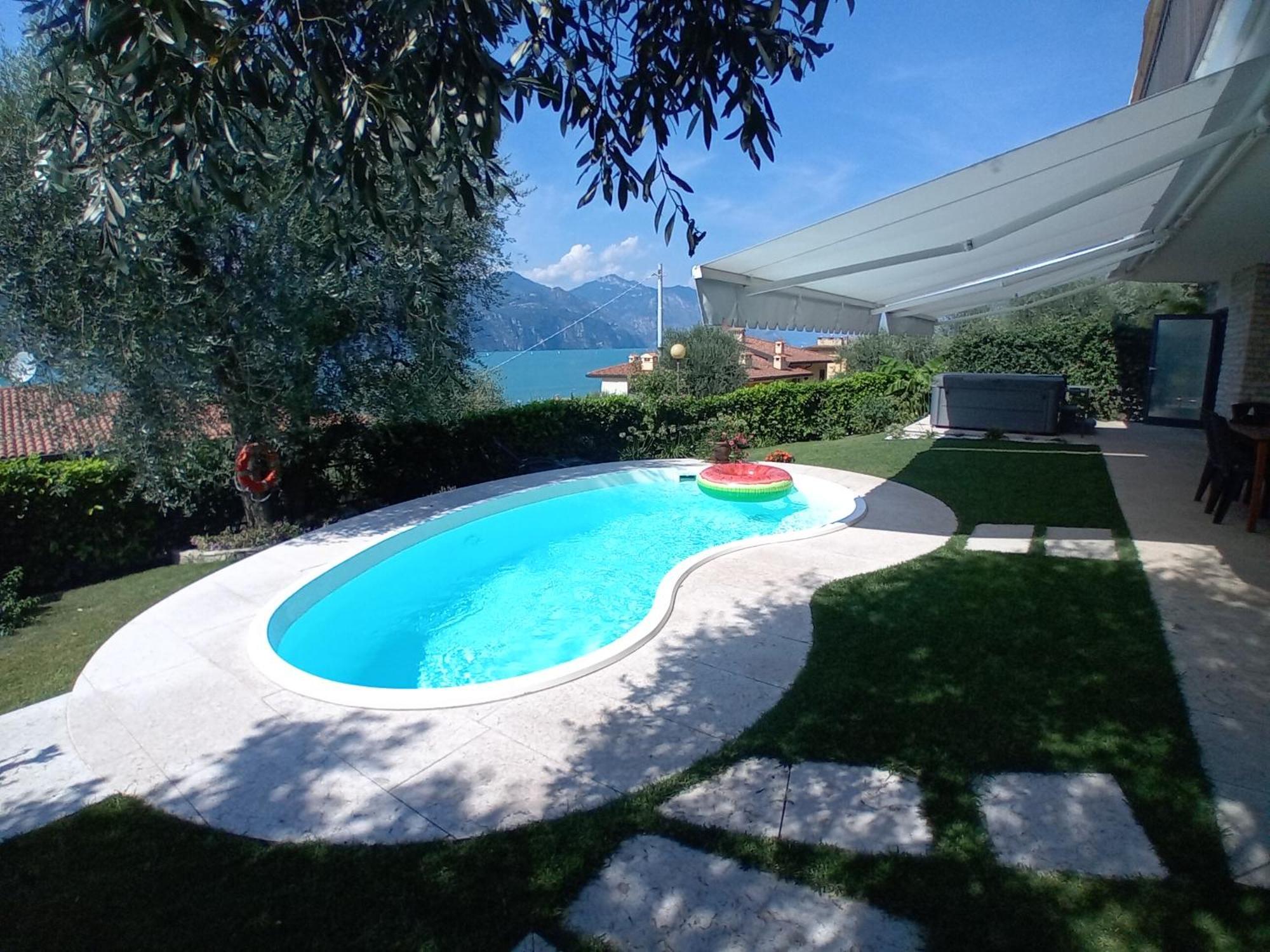 Villa Mimosa-Con Piscina E Vista Lago Brenzone sul Garda Exterior foto